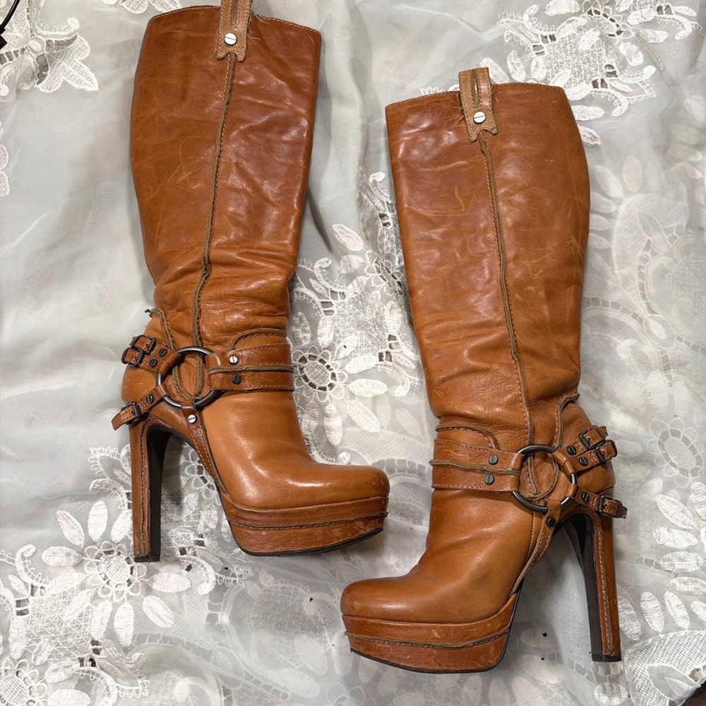 Vintage Boho Y2K Fall Bratz Jessica Simpson Leather Harness Platform Boot Heel 9